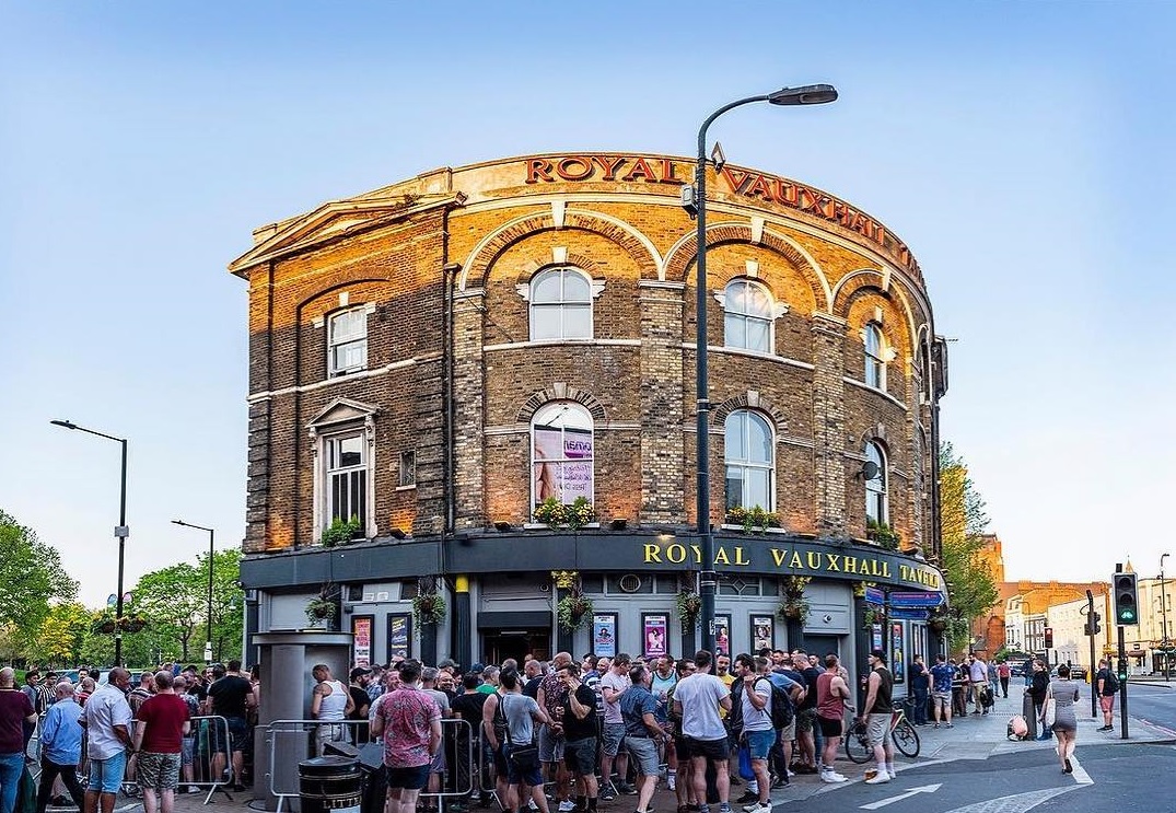 the-legendary-london-pub-where-life’s-a-glorious-drag-•-royal-vauxhall-tavern